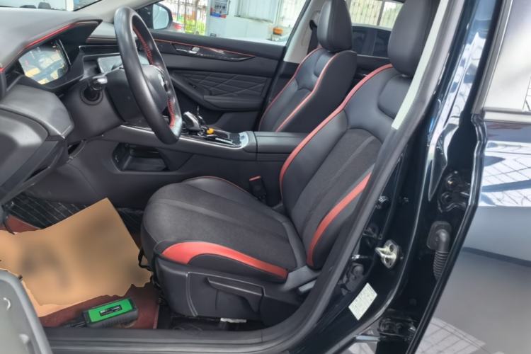 Used Dongfeng Aeolus Yixuan MAX 2023 1.5T Super-Powered Dad Edition Left Front Seat