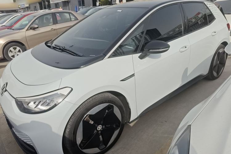Used Volkswagen ID.3 2023 Pure Smart Edition