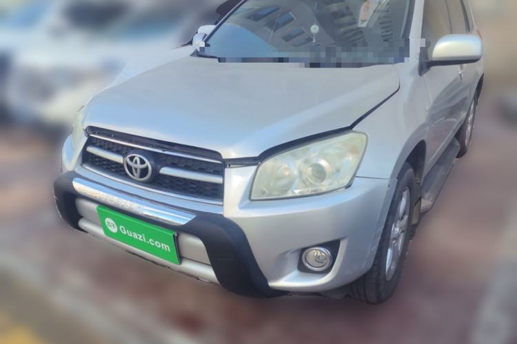 Used Toyota RAV4 2010 2.0L Manual Deluxe Upgrade
