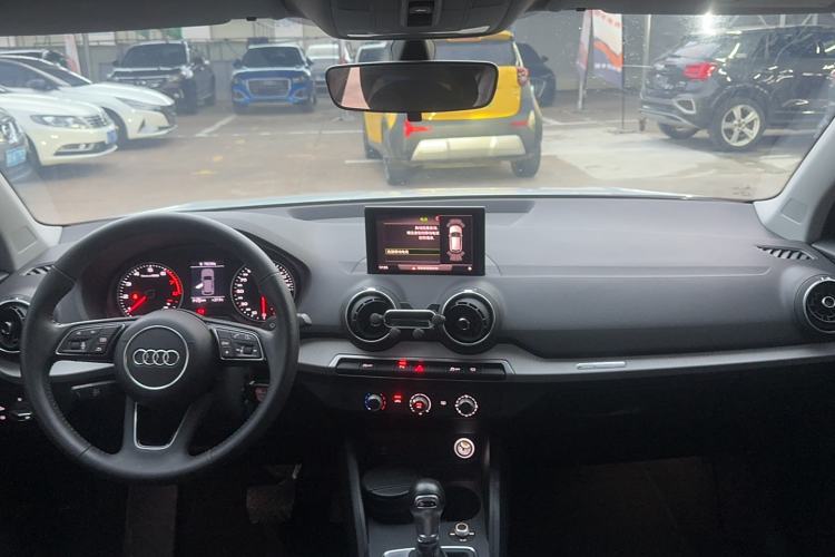 Used Audi Q2L 2021 35 TFSI Progressive Dynamic Edition
