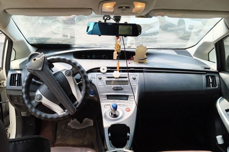 Used Toyota Prius 2012 1.8L Standard Edition Center Console