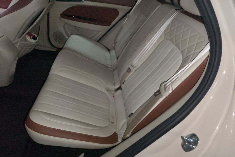 Used ORA Good Cat 2023 401 km Standard Range Comfort Version Lithium Iron Phosphate