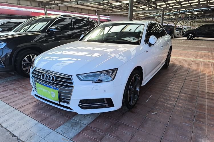 Used Audi A4L 2018 30th Anniversary Edition 40 TFSI Fashion Model
