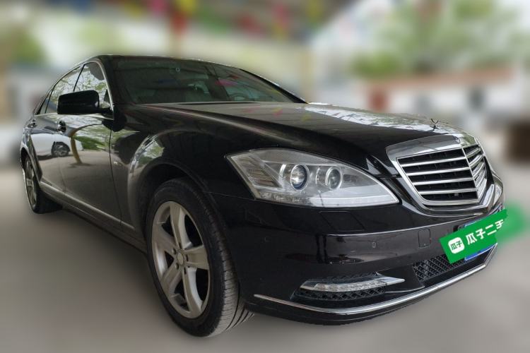 Used Mercedes-Benz S-Class 2012 S 300 L Business-Class Grand Edition Front Right 45 Deg