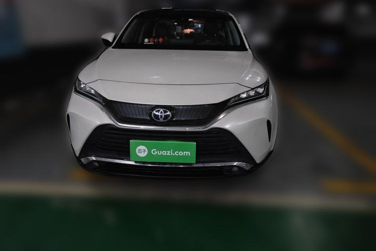 Used Toyota Harrier 2022 2.0L CVT Two-Wheel Drive Luxury Edition