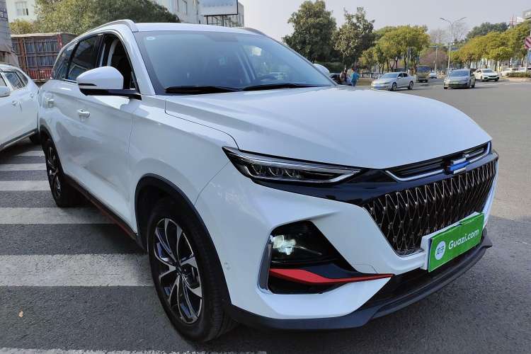 Used Oshan X7 PLUS 2023 Enjoy Edition 1.5T Automatic Pilot Model 7 Seats