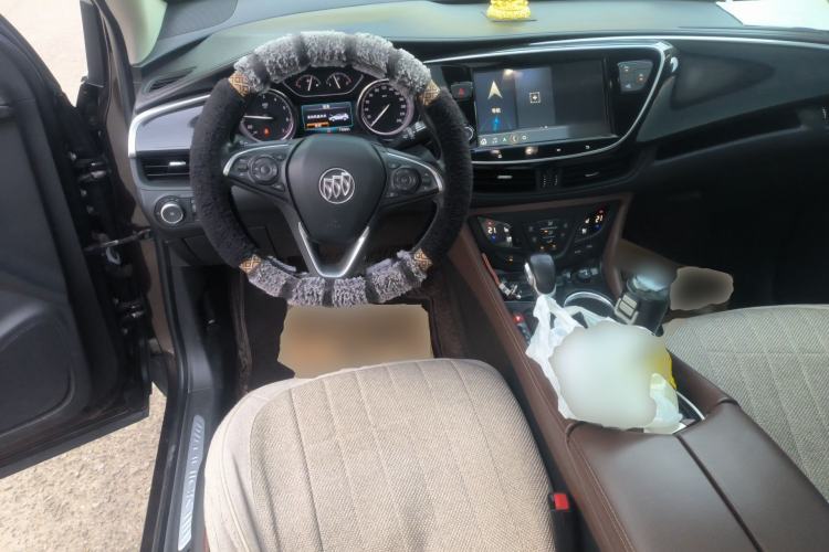 Used Buick Envision 2020 20T Two-Wheel Drive Luxury Model Steering Wheel