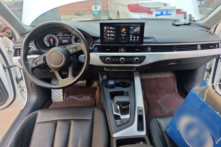 Used Audi A4L 2020 40 TFSI Fashionable and Elegant Model