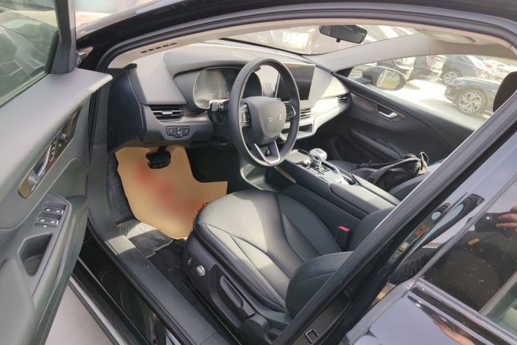 Used Hongqi E-QM5 2021 Charging Version Flagship Edition
