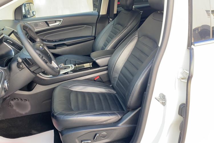 Used Ford Edge 2016 EcoBoost 245 Two-Wheel-Drive Titanium 7-Seater