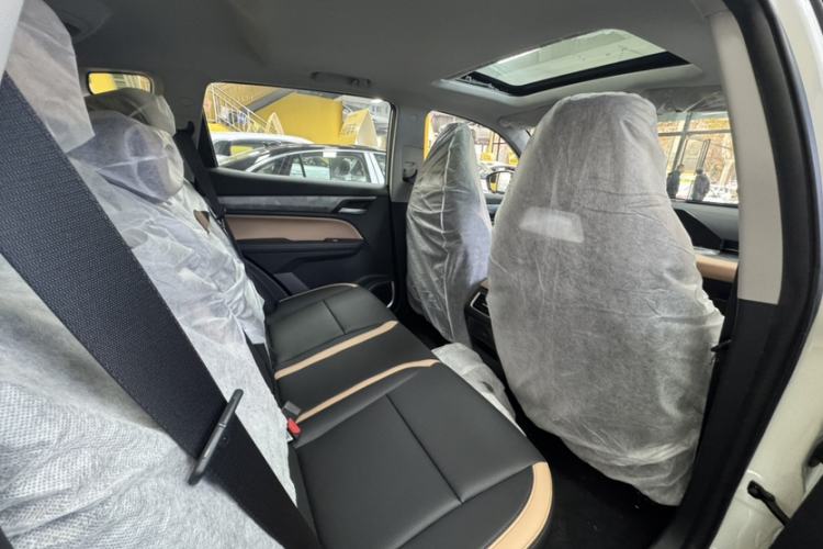 Used Geely Auto Haoyue PRO 2024 1.5T DCT Ultimate Edition Interior 3