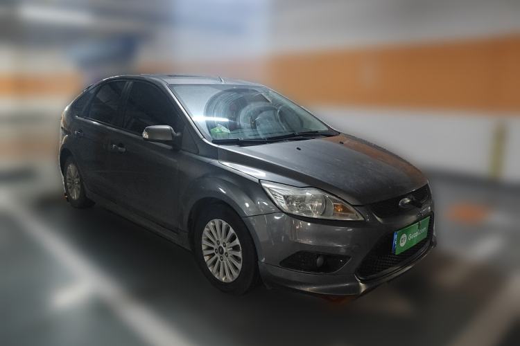 Used Ford Focus 2013 Hatchback Classic 1.8L Automatic Fashion Edition
