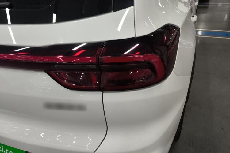 Used Chery Tiggo 8 2022 1.5 TCI Automatic Exclusive Edition 7-Seater Right Rear Taillight