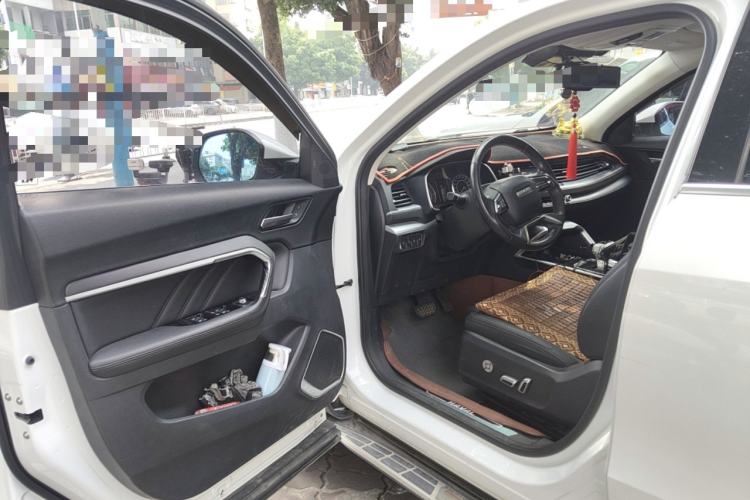 Used Haval H6 2017 Blue Label 2.0T Automatic Two-Wheel Drive Smart Edition
