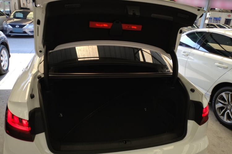 Used Audi A4L 2022 40 TFSI Fashion Dynamic Model