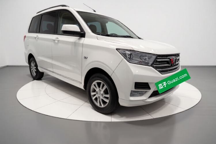 Used Wuling Hongguang 2019 1.5L S Comfort Edition China VI LAR