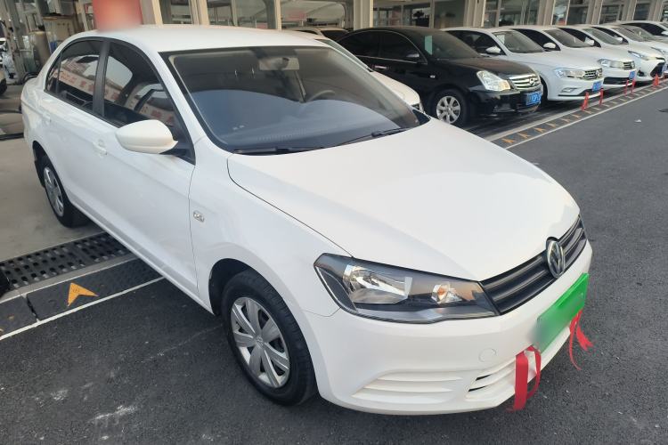 Used Volkswagen Jetta 2015 Value Edition 1.6L Manual Fashionable Style