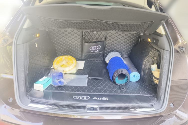 Used Audi Q5 2018 Collector's Edition 40 TFSI Technology Model
