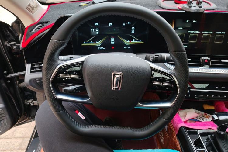 Used Bestune B70 2023 3rd Generation 1.5T Automatic Enjoyment Version 70th Anniversary Edition
