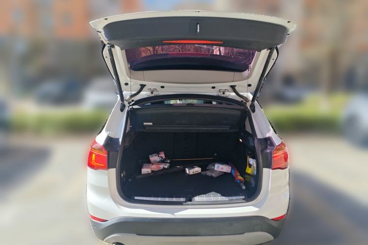Used BMW X1 2016 sDrive18Li Fashion Model Trunk