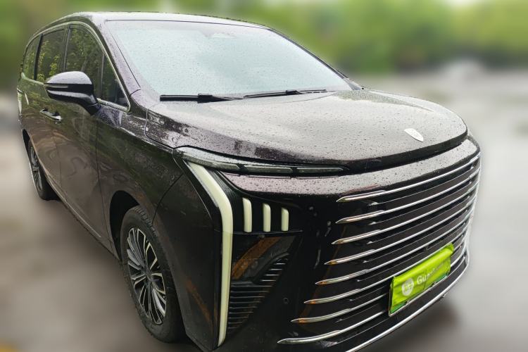 Used FORTHING Xinghai V9 2024 1.5TD 200km Qingyunti Series Premium Version Front Right 45 Deg