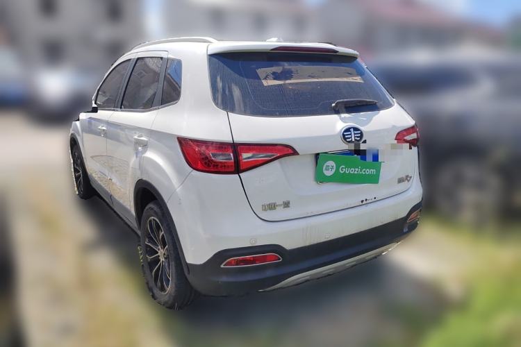 Used FAW Senya R7 2016 1.6L Manual Smart Version
