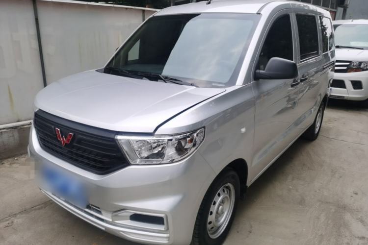 Used Wuling Hongguang V 2022 1.5L Jingqu Edition Electric-Assist LAR