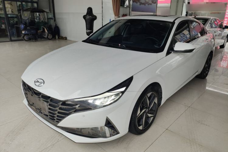 Used Hyundai Elantra 2021 1.5L CVT LUX Prestige Edition