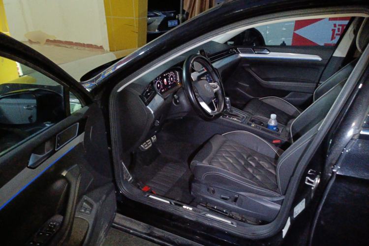 Used Volkswagen Magotan GTE Plug-in Hybrid 2022 GTE Luxury Model