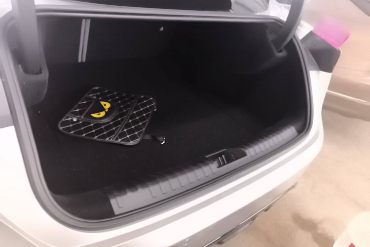 Used Lynk & Co 07 2024 EM-P 126 Long-Range Halo
