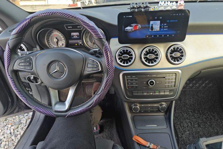 Used Mercedes-Benz CLA 2016 CLA 200 Sport Edition Center Console