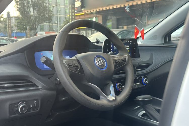 Used Buick Velite 6 2023 430km Range Commuter Version