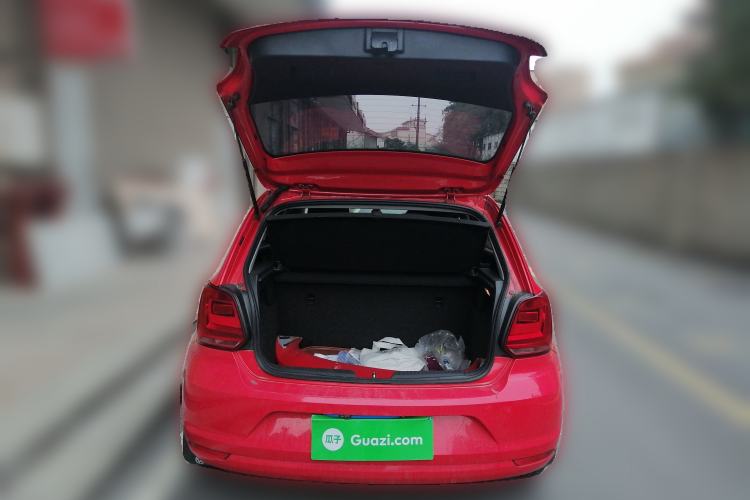 Used Volkswagen Polo 2014 1.4L Manual Fashion Edition