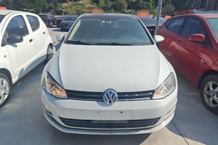 Used Volkswagen Golf 2016 230TSI Manual Comfort Version