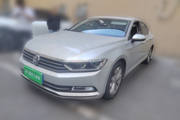 Used Volkswagen Magotan 2017 330TSI DSG Luxury Model