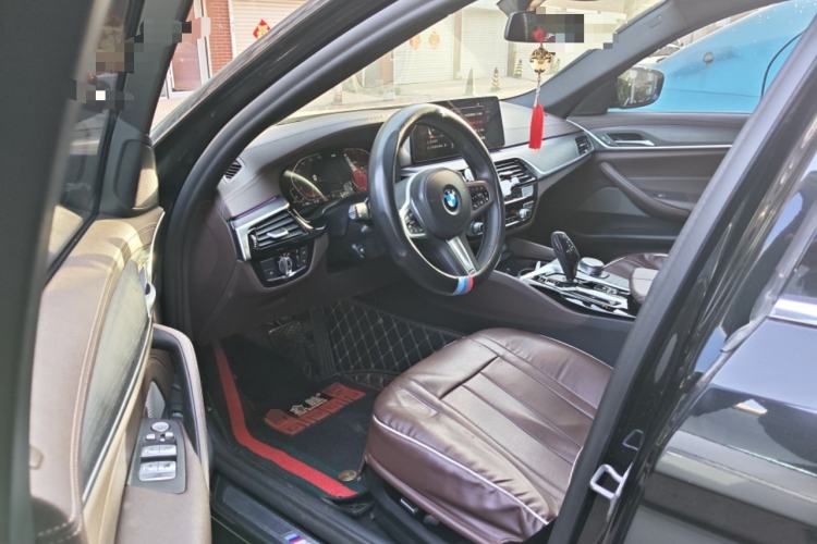 Used BMW 5 Series 2021 530Li Leading Model M Sport Package Driver Seat