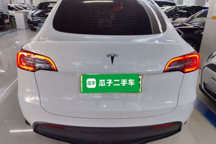 Used Tesla Model Y 2023 Rear-Wheel-Drive Version Rear