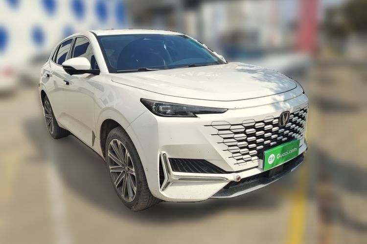 Used Changan UNI-K 2023 2.0T Two-Wheel Drive Yue Ling Trim
