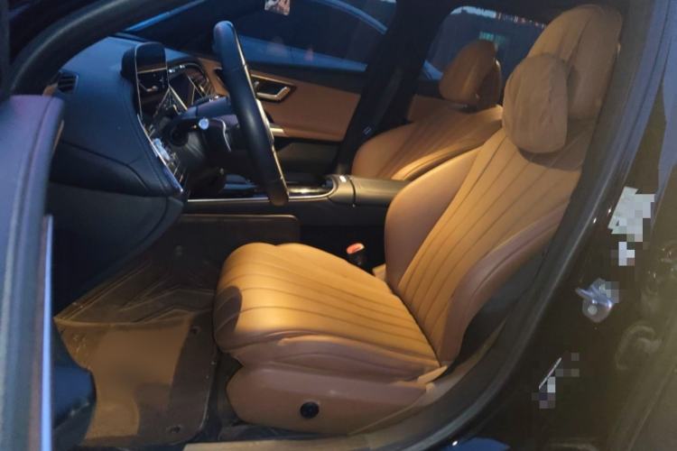 Used Mercedes-Benz E-Class 2024 Facelift E 260 L
