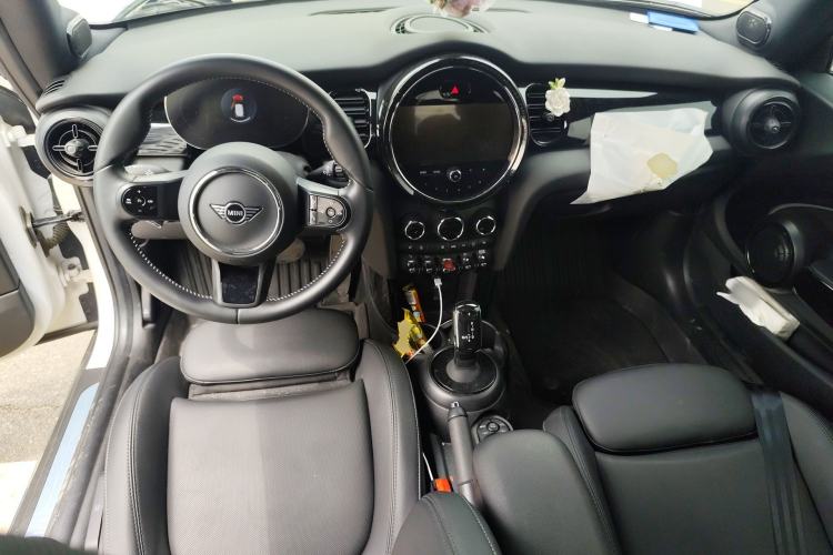 Used MINI 2023 1.5T COOPER King's Cross Special Edition