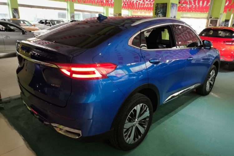 Used Haval F7x 2019 2.0T Two-Wheel Drive Smart & Stylish Play Edition