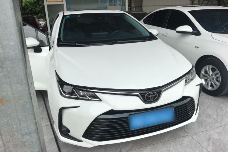 Used Toyota Corolla 2019 1.2T S-CVT GL-i Elite Edition Front Right 45 Deg