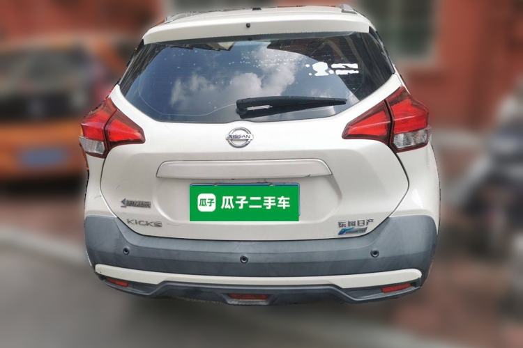 Used Nissan Kicks 2019 1.5L CVT Smart Connect Luxury Edition
