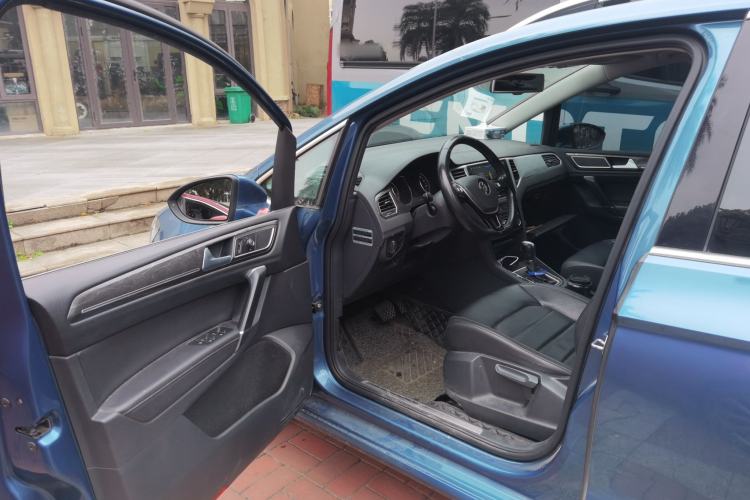 Used Volkswagen Golf Sportsvan 2016 280TSI Automatic Flagship Model
