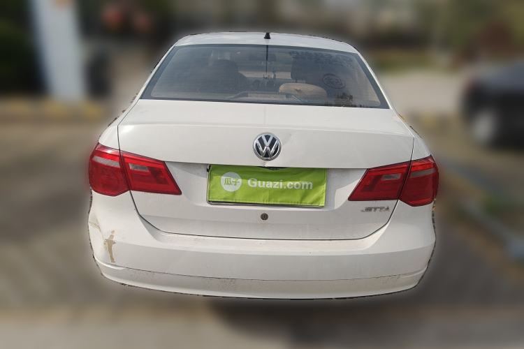 Used Volkswagen Jetta 2015 Zhuihui Edition 1.4L Manual Fashion Model Rear