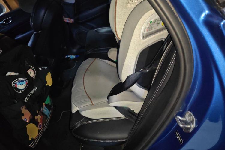 Used Volvo XC60 2019 T5 4x4 Zhiyuan Sport Edition China V Standard Left Rear Seat