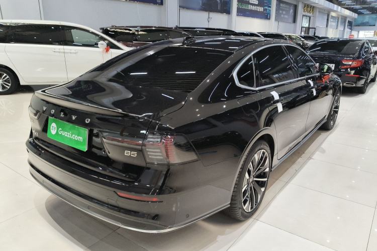 Used Volvo S90 2026 B5 Zhiyuan Luxury Edition