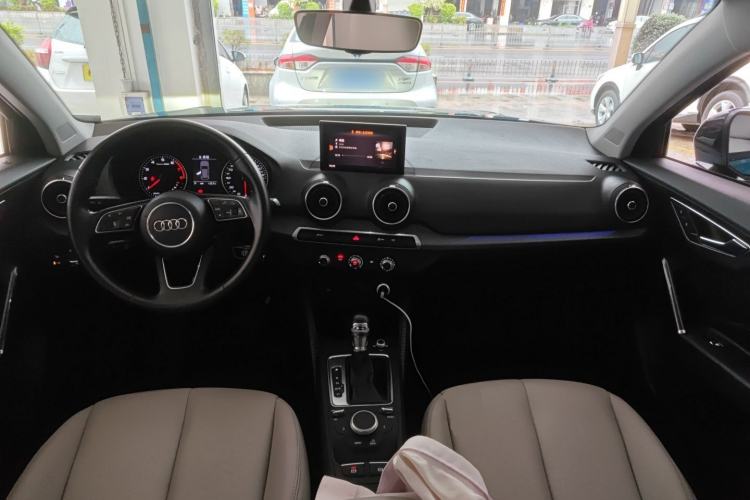 Used Audi Q2L 2018 35 TFSI Launch Exclusive Edition China VI