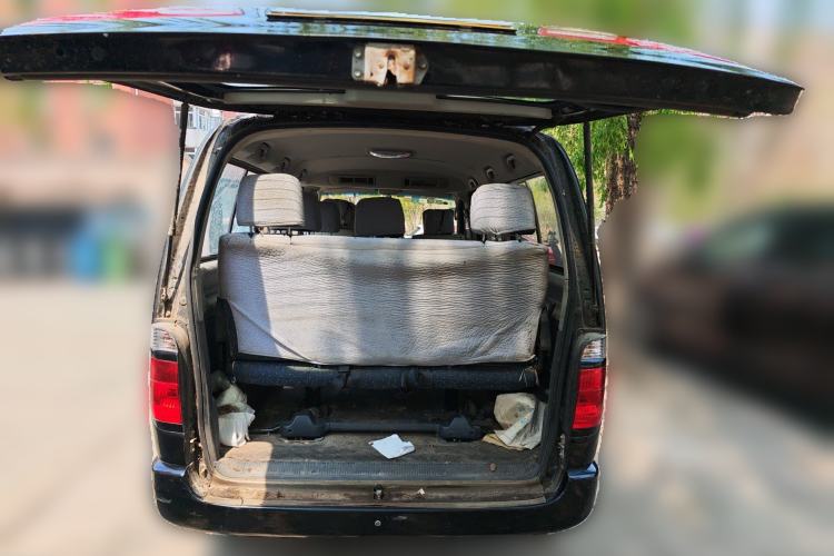 Used Jinbei Grace 2013 2.0L Zhi Ling Standard Version 11-Seater National Games Commemorative Edition Euro 5 10-Seater