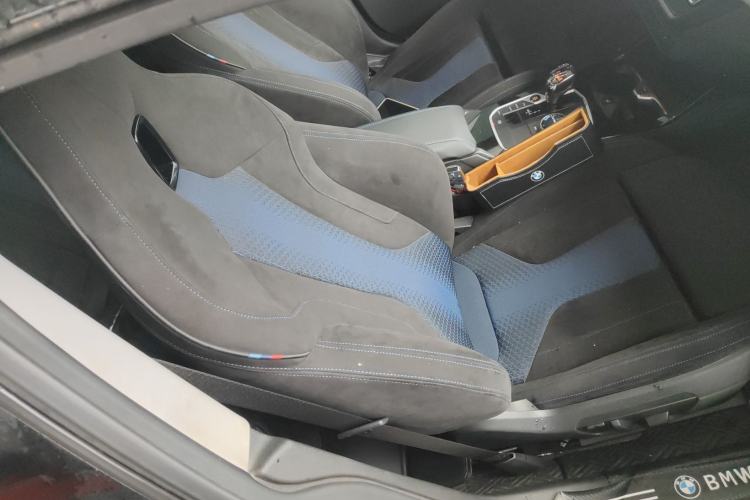 Used BMW 2 Series 2021 225i Four-Door Coupe M Sport Night Edition Right Front Seat